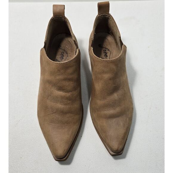FREE PEOPLE Brixton Ankle Boot Washed Tan Leather Pull On Western Bootie Size 36 - Picture 2 of 9